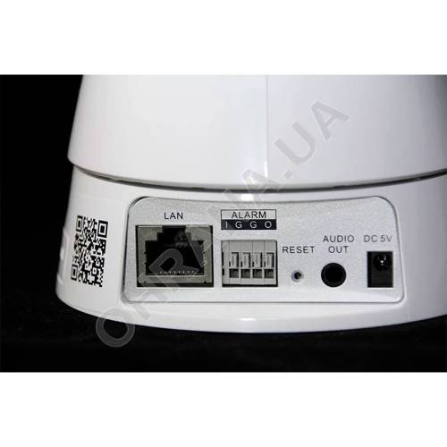 Фото IP Wi-Fi камера Hikvision DS-2CD2Q10FD-IW 1 Мп (4 мм) с PIR датчиком